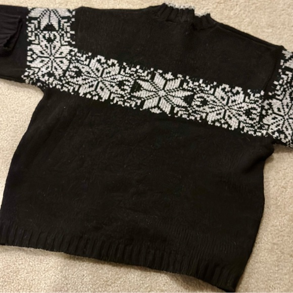 G H Bass and Co Mens Dark Brown Wool Sweater Woodland Style Made In England - Picture 7 of 10